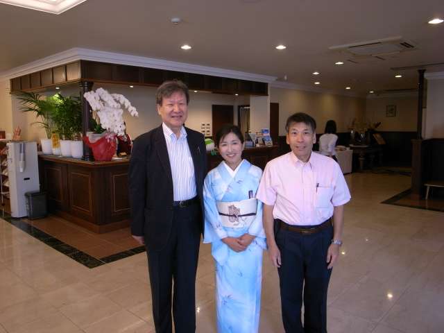 file 20080804T001306360 jpg